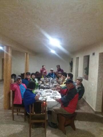 Фото номера Трехместный номер с видом на горы Загородные дома Saro B&amp;B and Safari Tours г. Татев 8
