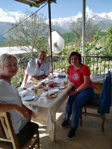 Фотографии Загородные дома Saro B&B and Safari Tours г. Татев (Армения) №1 Фото Загородные дома Saro B&B and Safari Tours г. Татев 1
